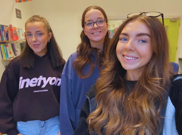 Emma (left), Eve (middle) and Sinead (right), Students on Placement at Conway